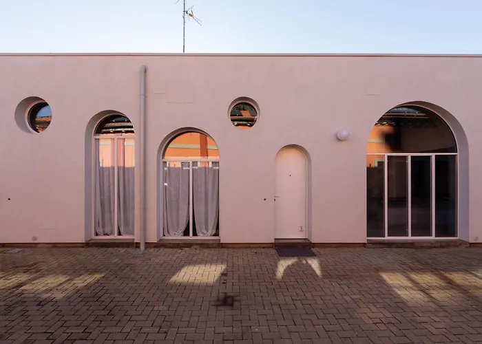 Milan Apartments - 800 m far from Lancetti Station